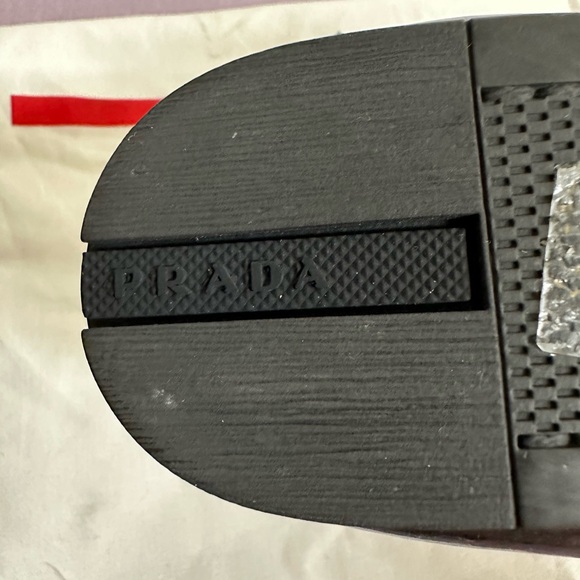 Excellent Condition Prada Shoe - Picture 5 of 6